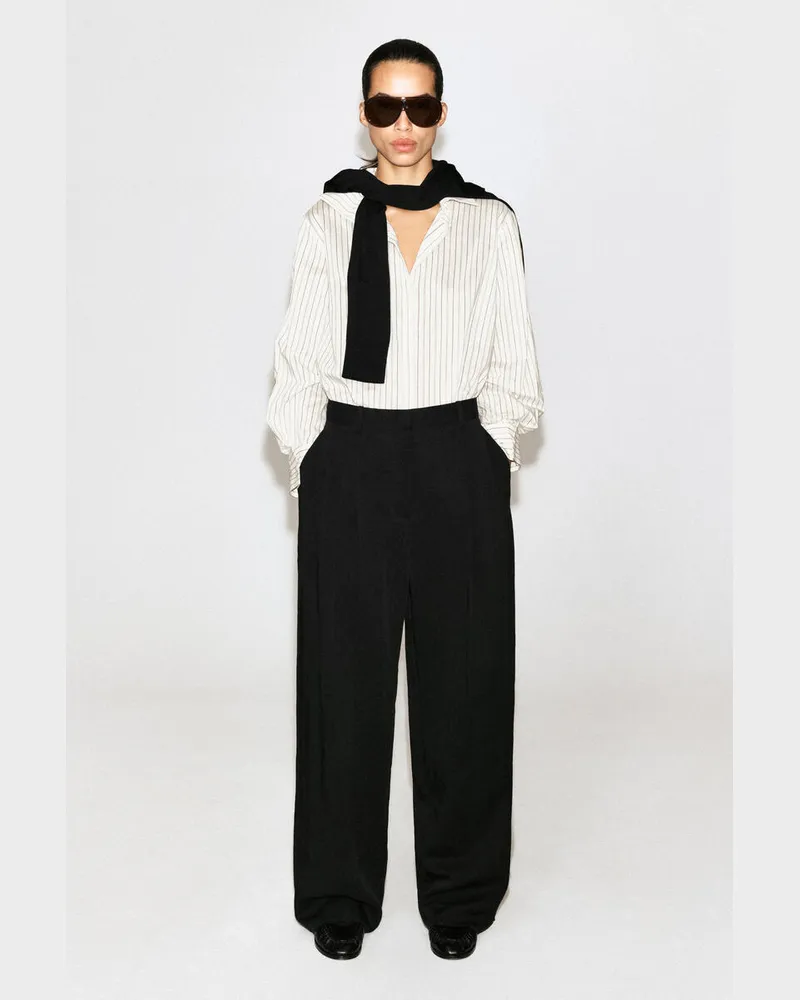 COS Lockere, Fliessende Hose Mit Weitem Bein Schwarz