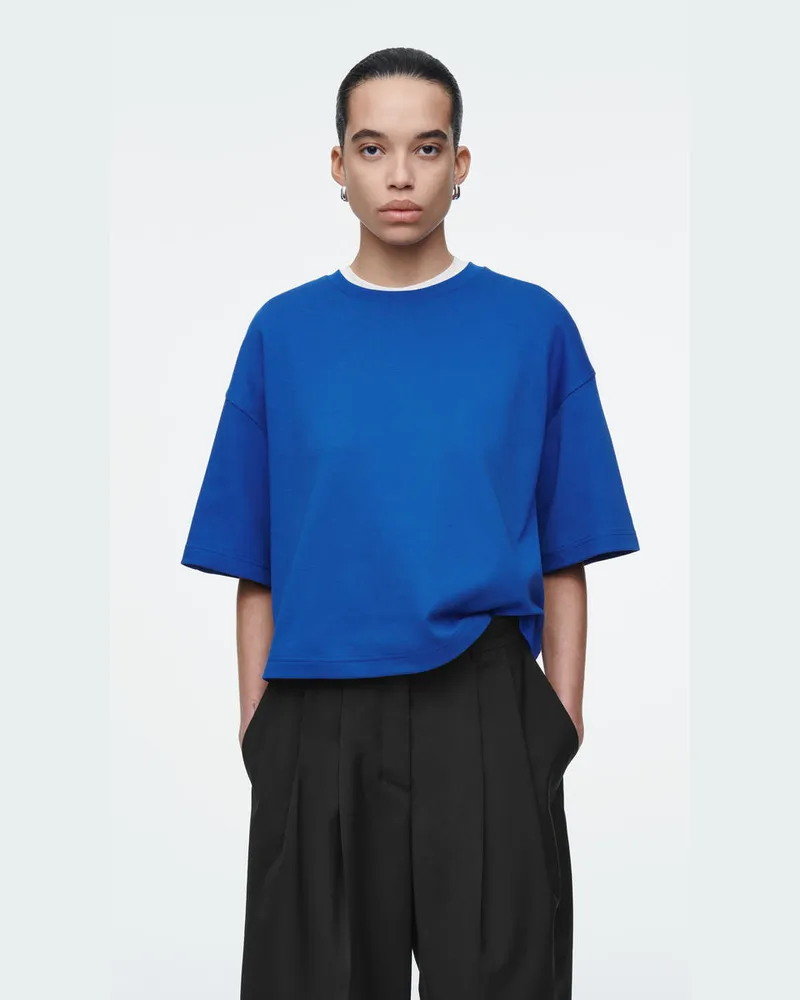 COS Kastenförmiges Oversized-T-Shirt Blau