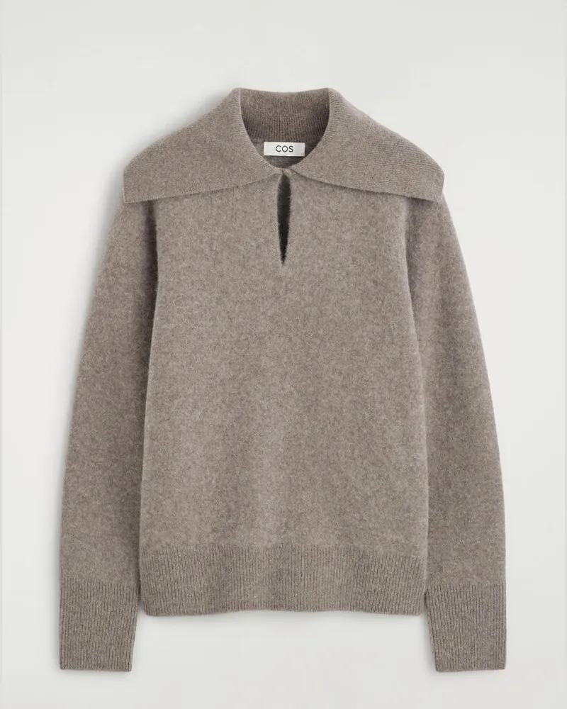 COS Kaschmirpullover Mit Trichterkragen Und V-Detail Beige