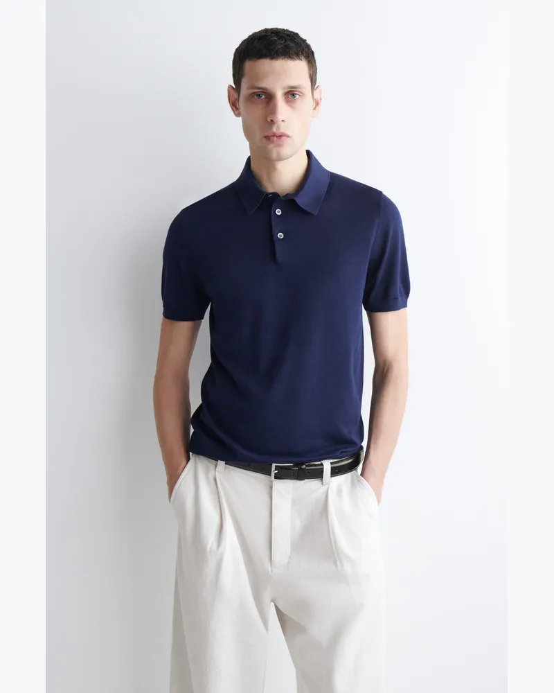 COS Schmal Geschnittenes Poloshirt Aus Seidenstrick Blau