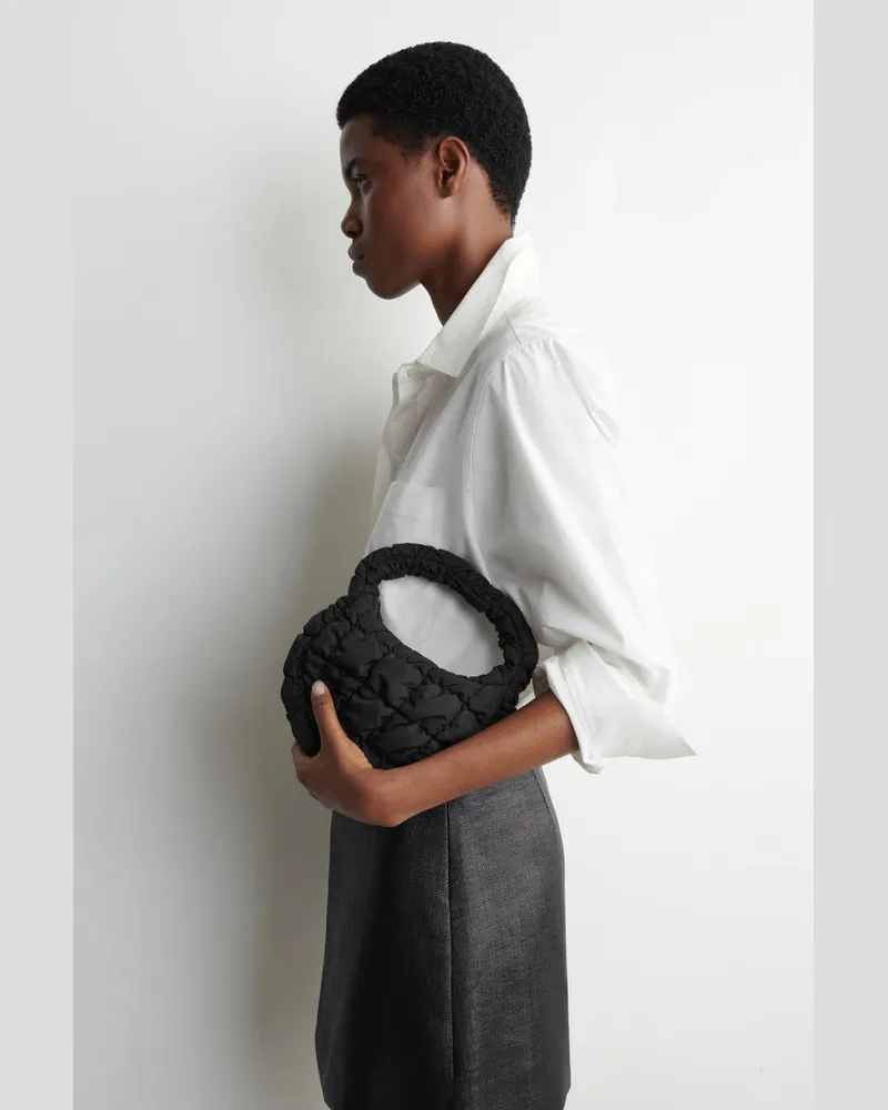 COS Gesteppte Mini-Tasche Schwarz