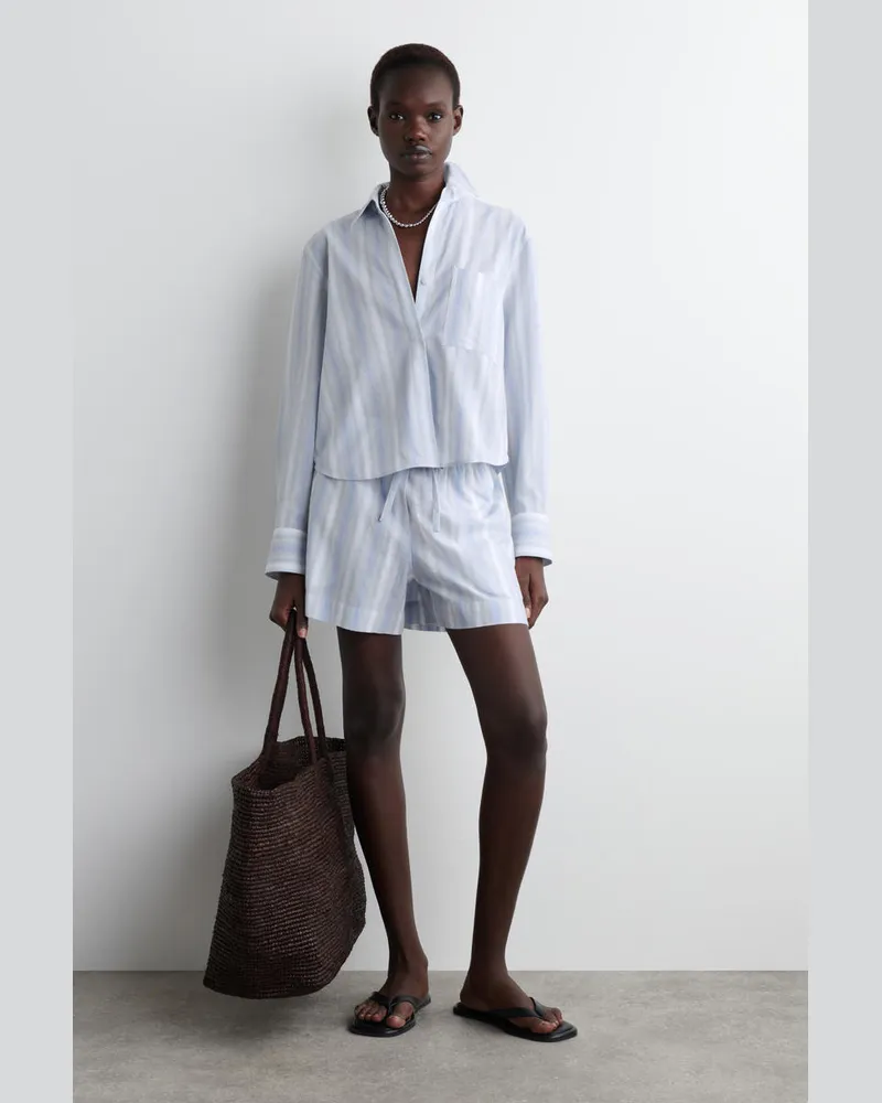 COS Gestreifte Shorts Aus Seersucker Blau