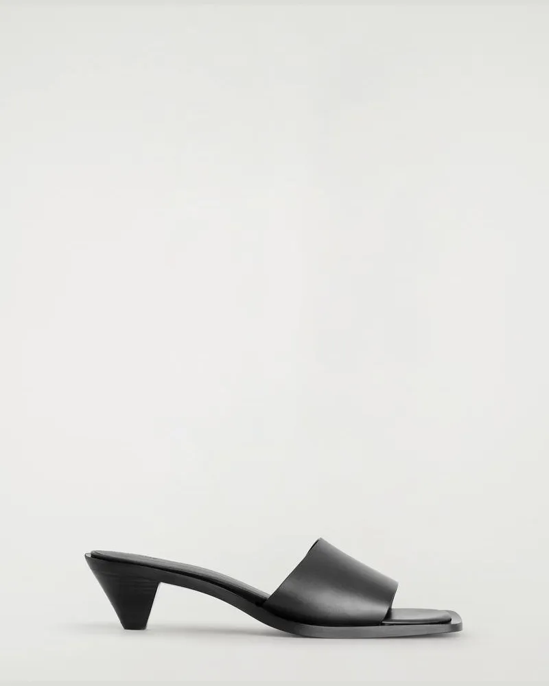 COS Mules Aus Leder Mit Kitten-Heel Schwarz