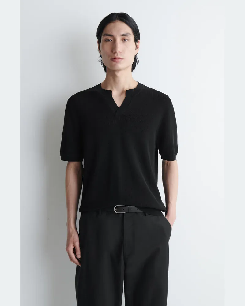 COS Polo-T-Shirt Mit Offenem Kragen Schwarz