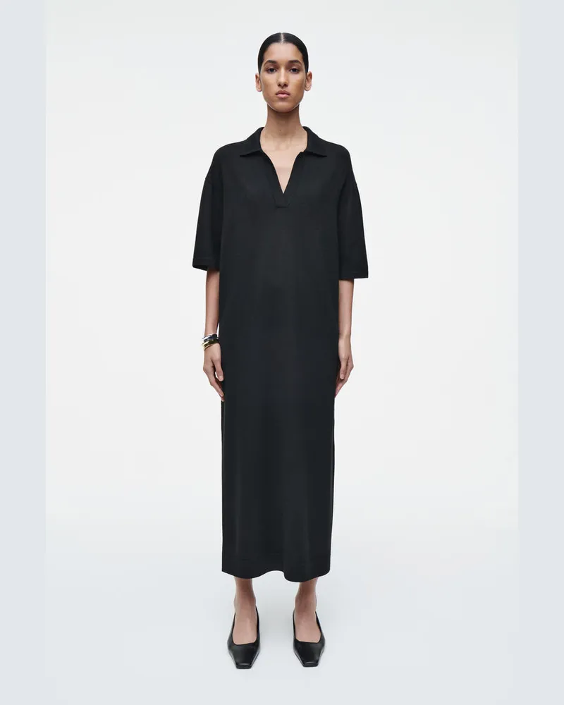 COS Polokleid Aus Merinowolle Schwarz