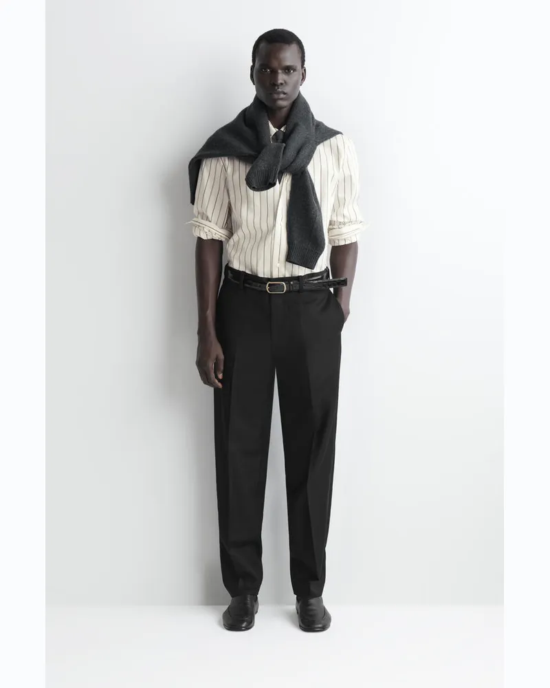 COS Wollhose Mit Normaler Passform Und Geradem Bein Schwarz