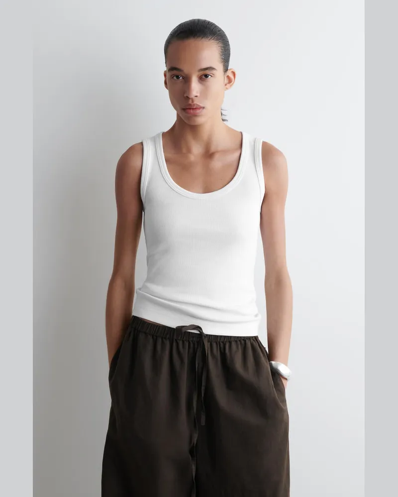 COS Geripptes Tanktop Mit Tiefem Ausschnitt Weiß
