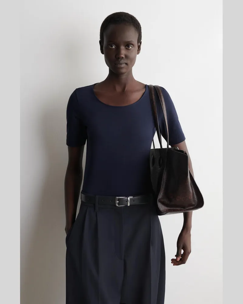 COS Schmales Baumwoll-T-Shirt Mit Tiefem Ausschnitt Blau