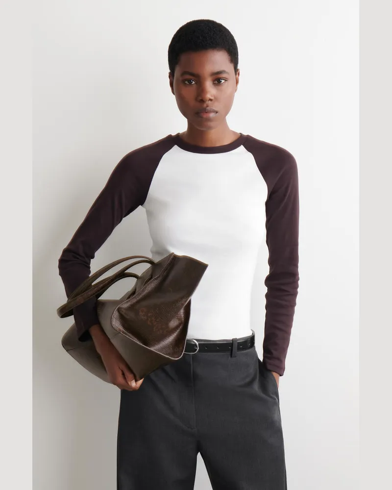 COS T-Shirt Mit Kontrastierenden Ärmeln Braun