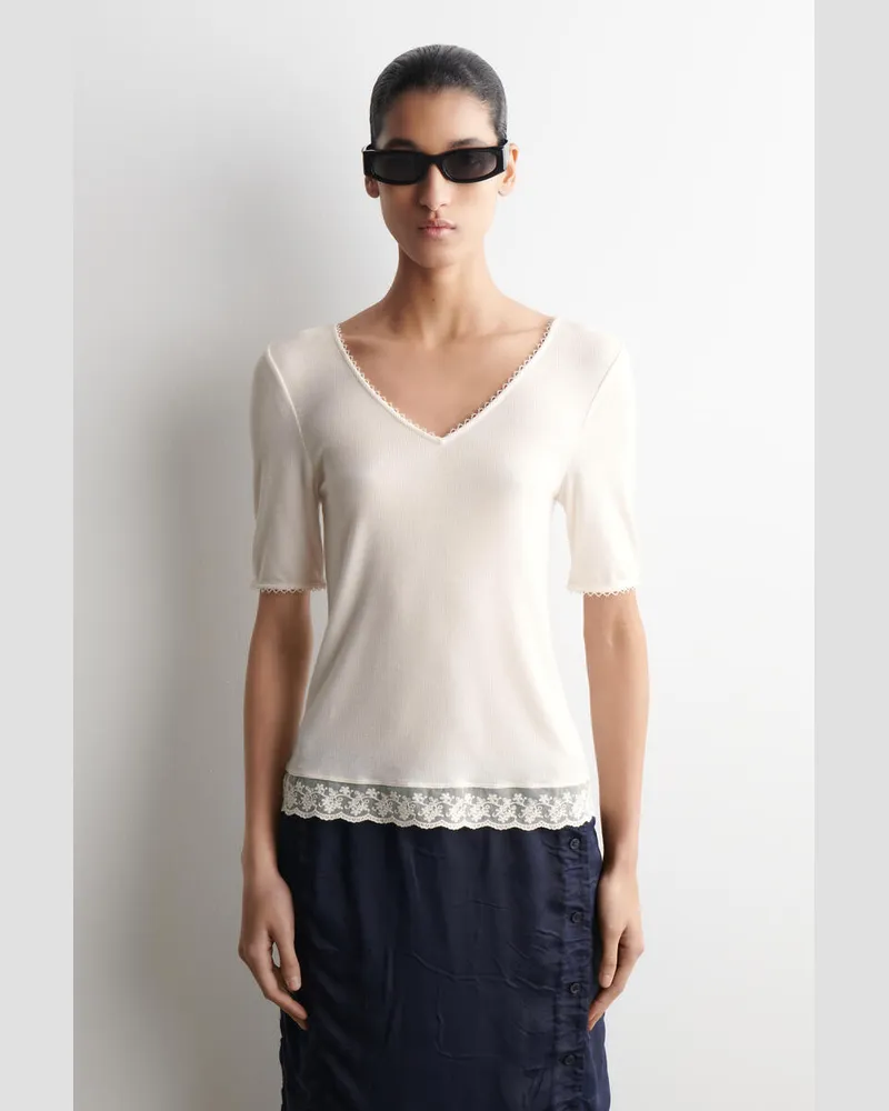 COS Geripptes T-Shirt Mit V-Ausschnitt Und Spitze Weiß
