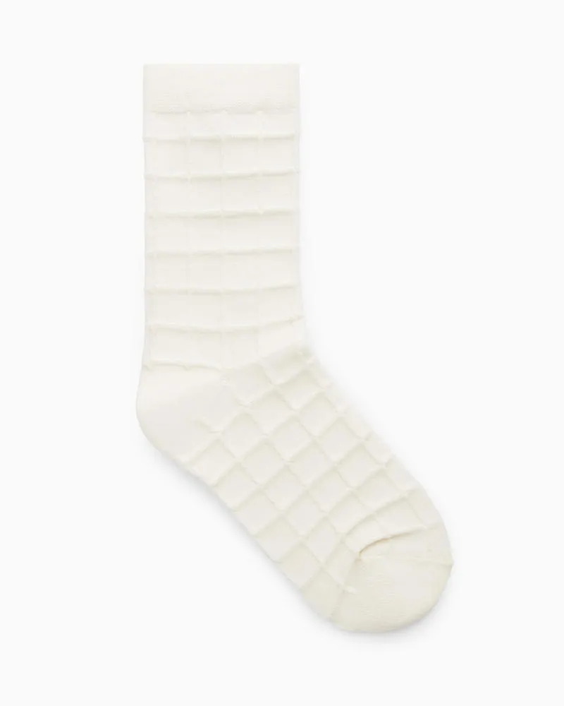 COS Socken Mit Gittermuster Weiß