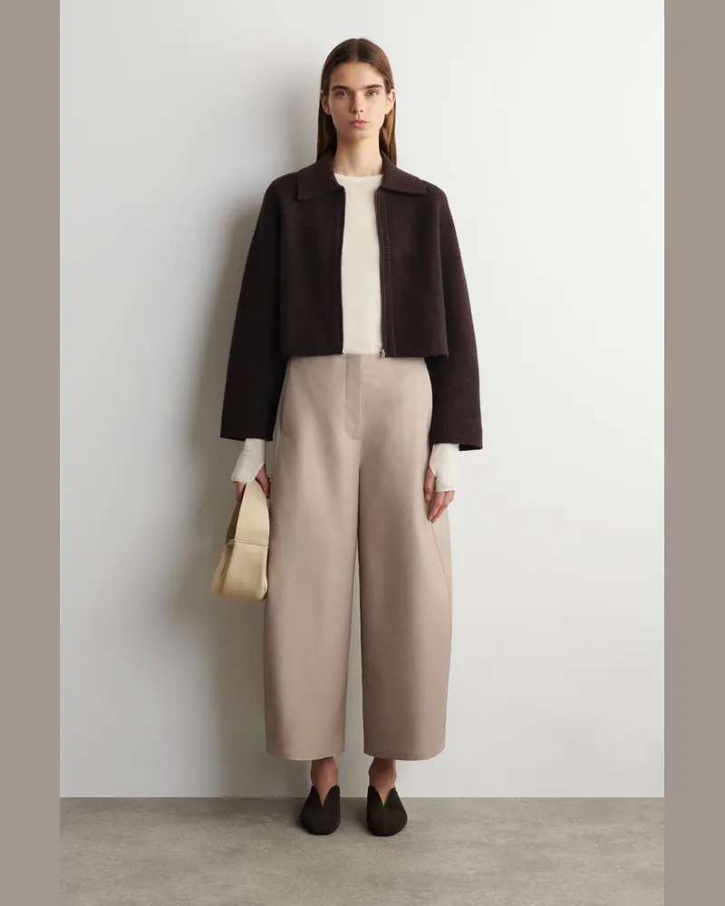 COS Verkürzte Baumwollhose Mit Barrel-Bein Beige