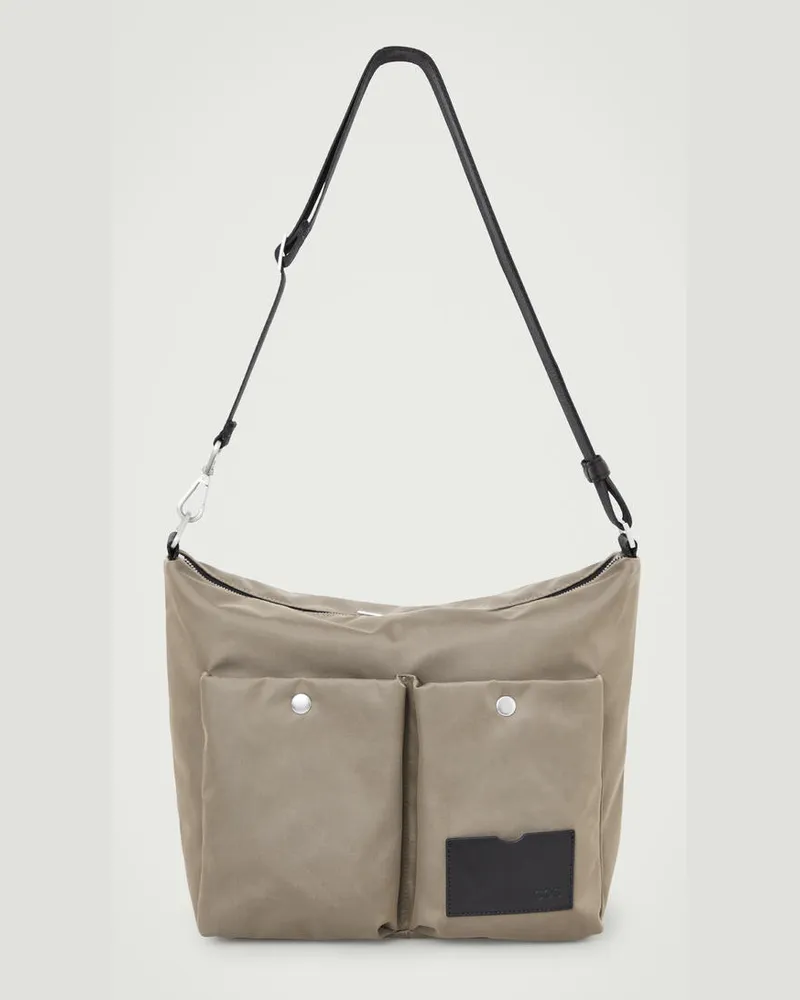 COS Messenger-Nylontasche Im Utility-Stil Beige