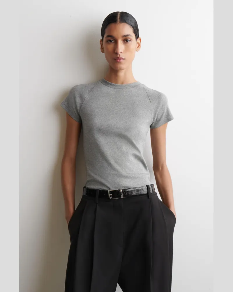 COS Schmal Geschnittenes T-Shirt Aus Baumwolle Grau