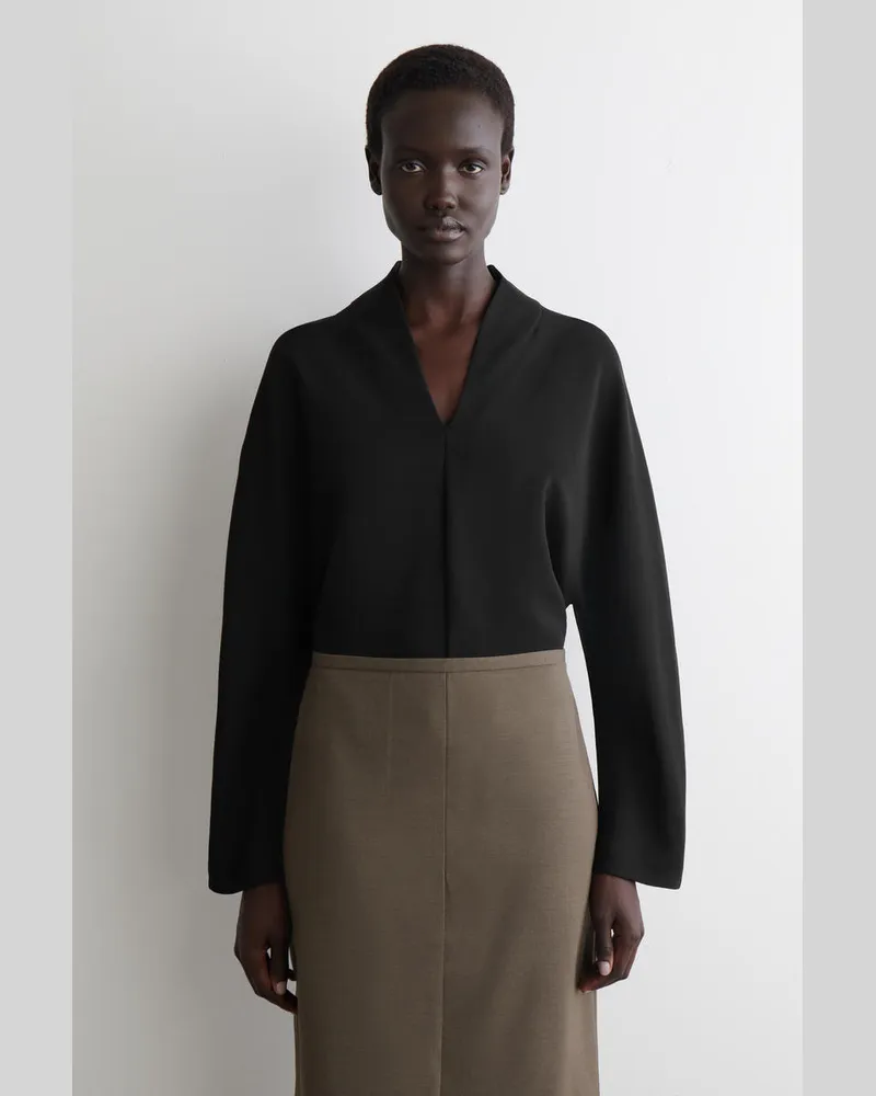 COS Bluse Mit Drapiertem Kragen Schwarz