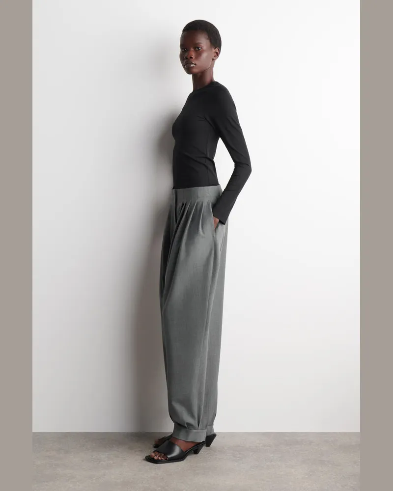COS Hose Aus Wollmischung Mit Ballonbein Und Falten Grau