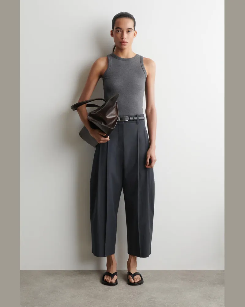 COS Elegante Baumwollhose Mit Barrel-Bein Schwarz