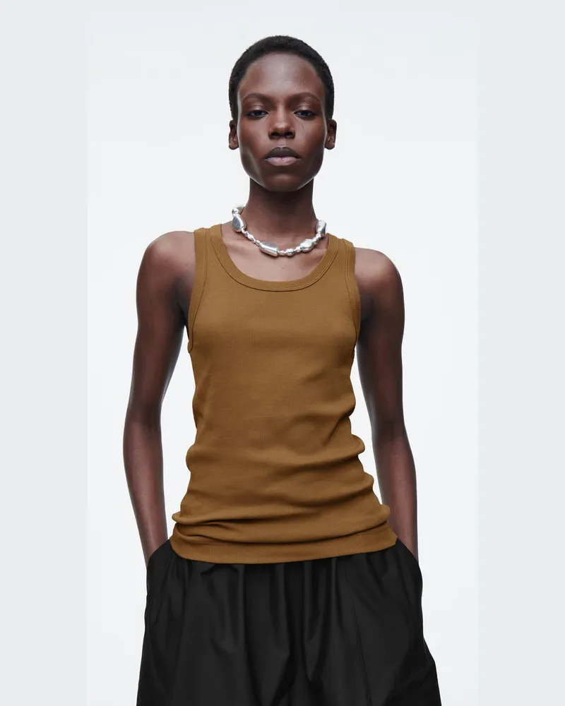 COS Geripptes Tanktop Beige