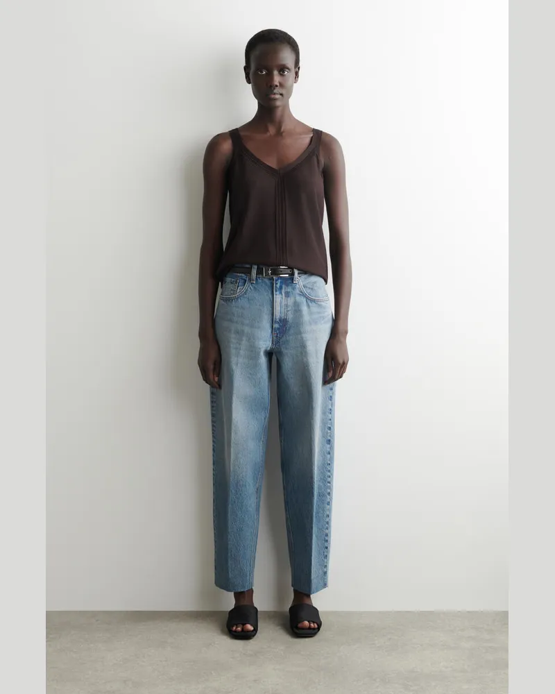 COS Umbra Schmal Zulaufende Jeans Blau