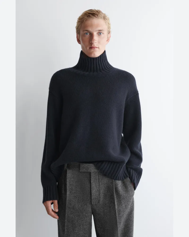 COS Kaschmirpullover Mit Hohem Kragen Blau