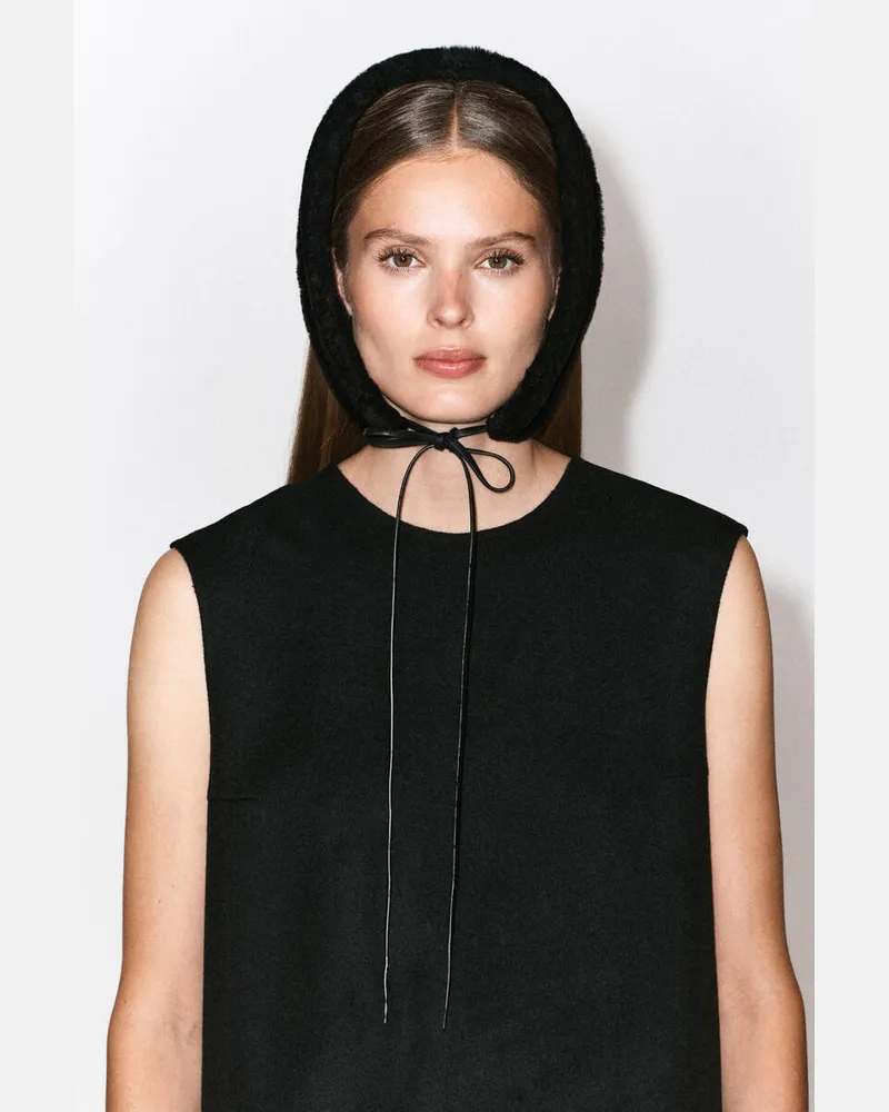 COS Ohrenschützer Aus Shearling Schwarz