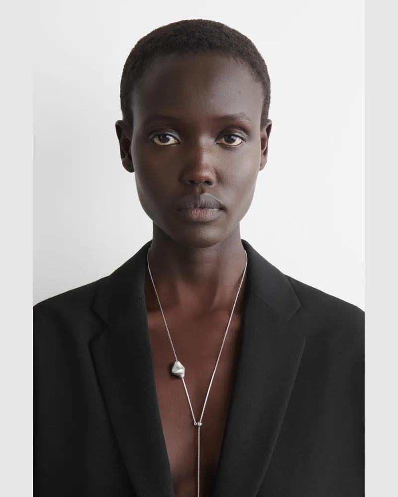 COS Lederkette Mit Anhänger Silberfarben