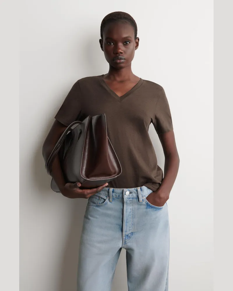 COS T-Shirt Aus Baumwolle Mit V-Ausschnitt Braun