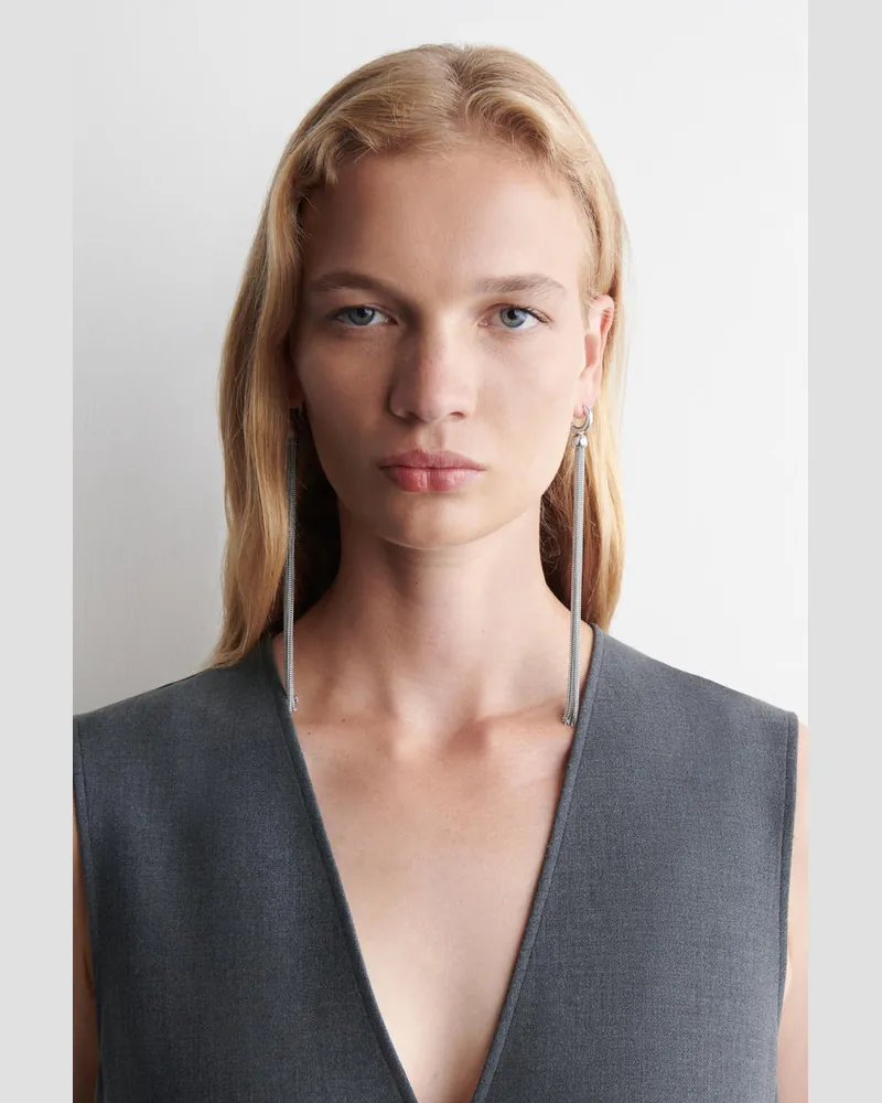 COS Lange Ohrringe Mit Fransen Silberfarben