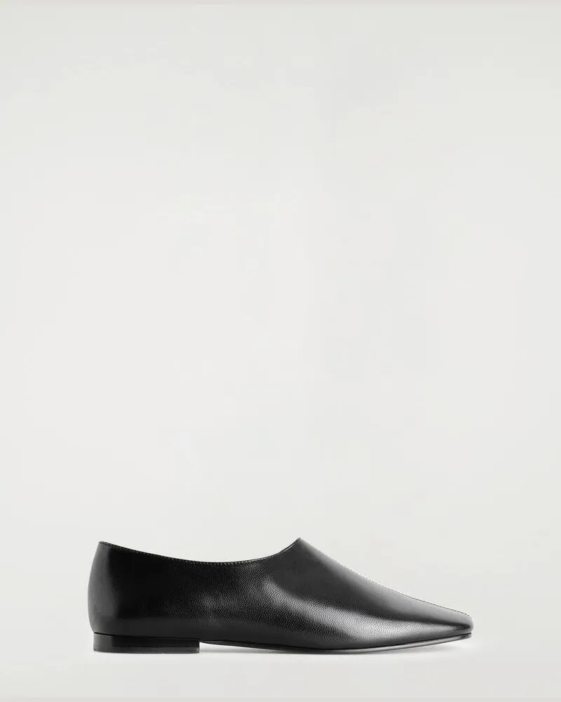 COS Flache Schuhe Aus Leder Schwarz