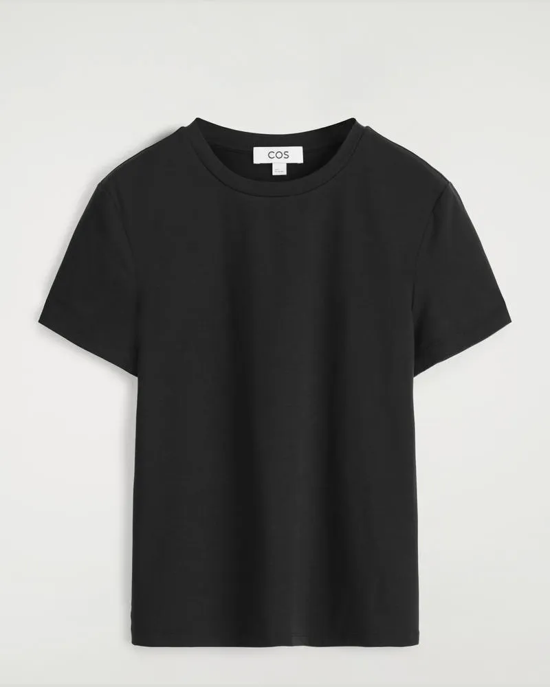 COS Leicht Verkürztes T-Shirt Schwarz