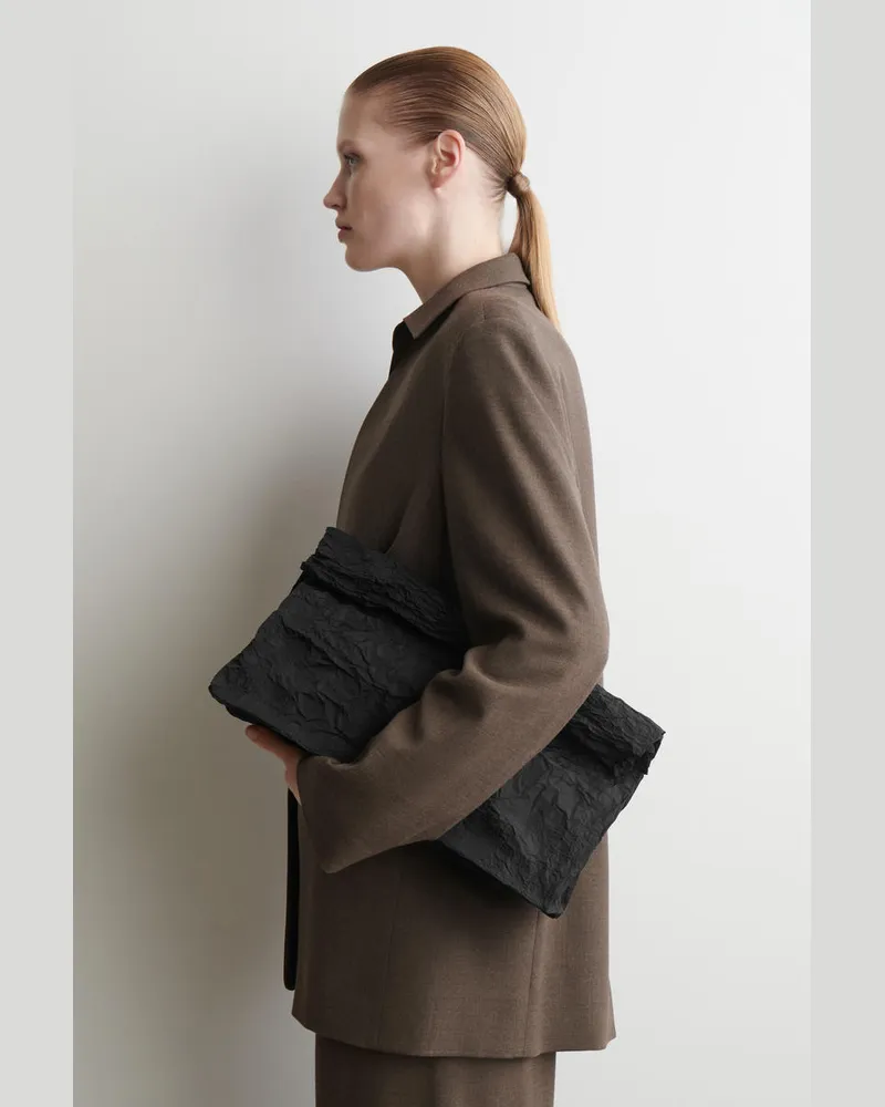 COS Oversized-Clutch Mit Umschlag Schwarz