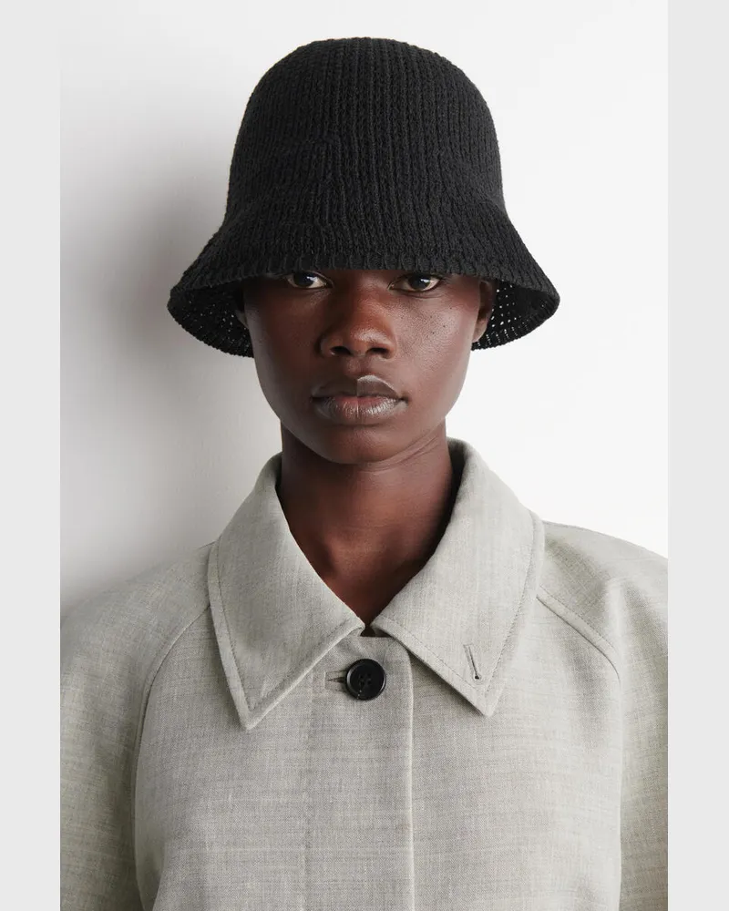 COS Fischerhut Mit Lochstrickmuster Schwarz
