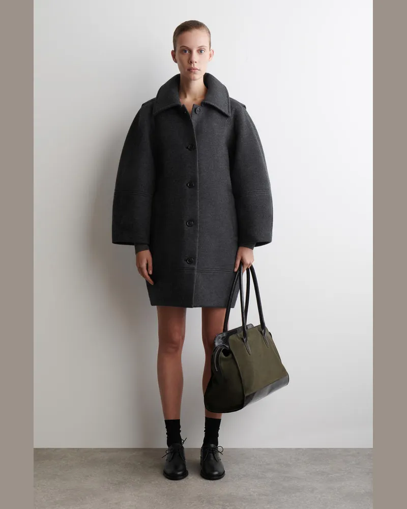 COS Skulpturaler Mantel Aus Woll-Mix Grau