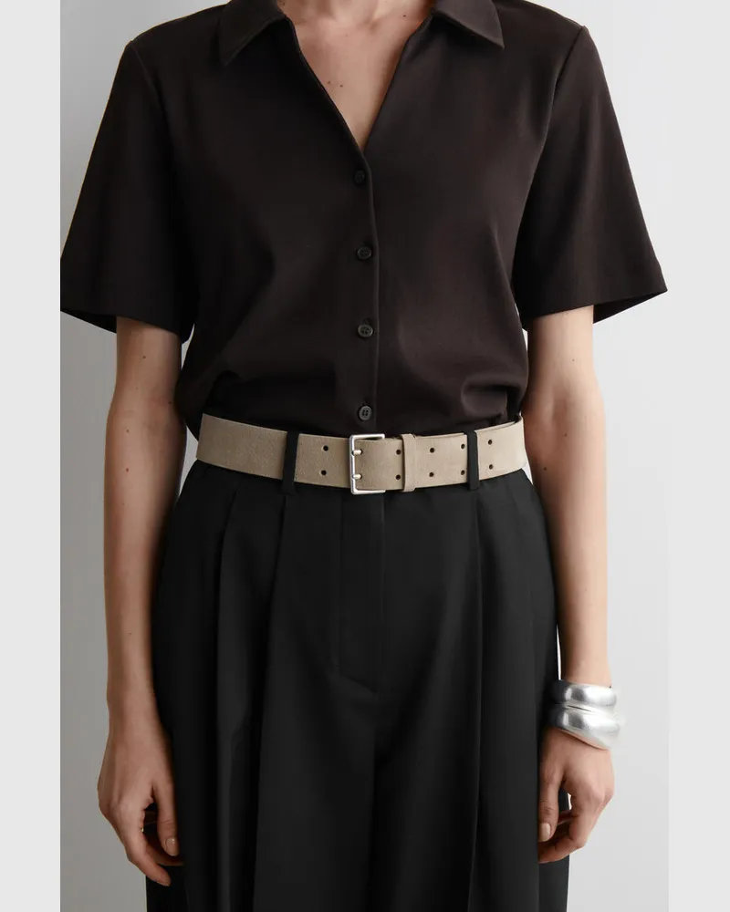 COS Wildledergürtel Mit Doppeldornschliesse Beige