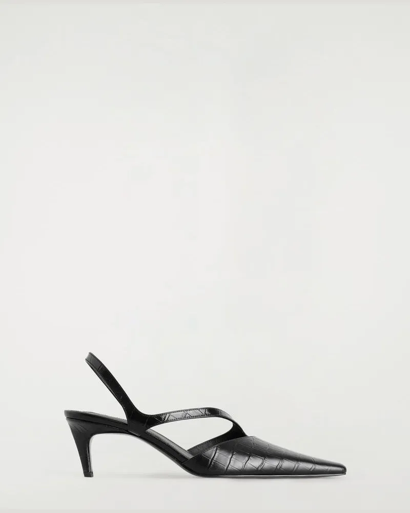 COS Pumps Aus Leder Mit Slingback-Riemen Schwarz