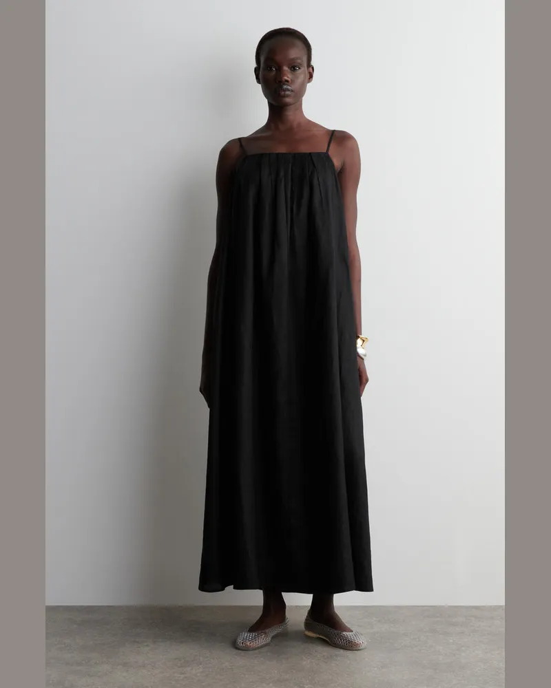 COS Maxikleid Aus Leinen Mit Falten Schwarz