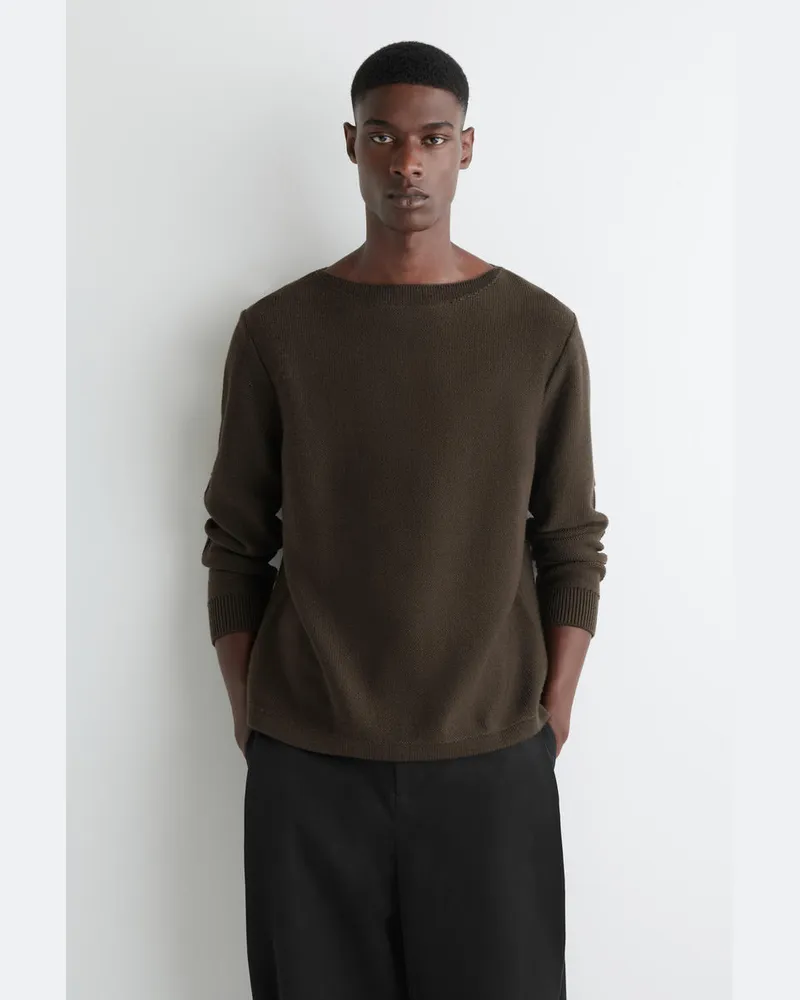 COS Wollpullover Mit U-Boot-Ausschnitt Braun