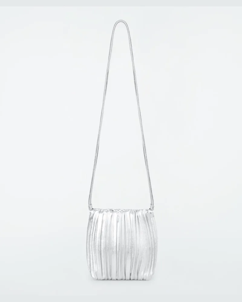 COS Scallop Umhängetasche - Leder Silberfarben