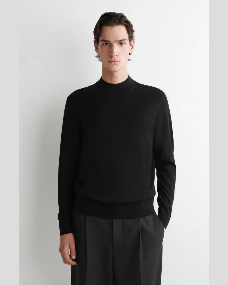 COS Schmaler Pullover Aus Merinowolle Mit Stehkragen Schwarz