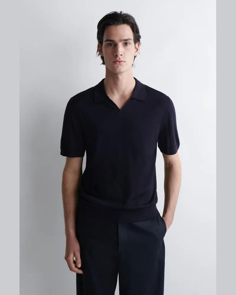 COS Poloshirt Aus Merinowolle Mit Offenem Kragen Blau