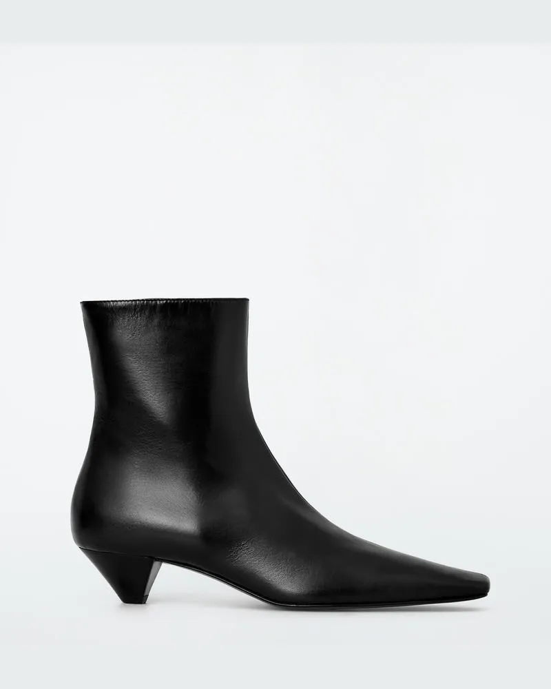 COS Ankle Boots Mit Karreeförmiger Zehenpartie Schwarz