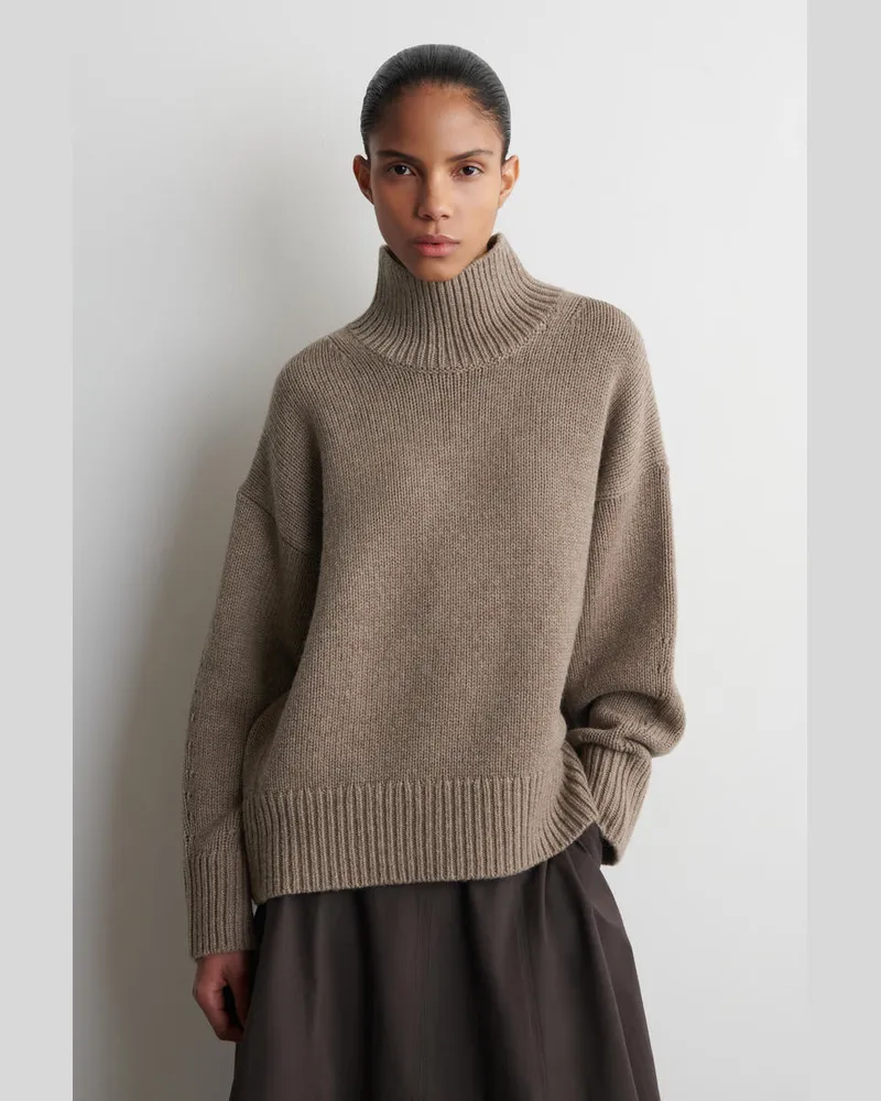 COS Wollpullover Mit Rollkragen Beige