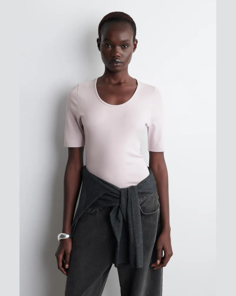 COS Schmales Baumwoll-T-Shirt Mit Tiefem Ausschnitt Lila