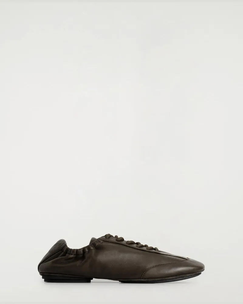 COS Ballerina-Sneakers Aus Leder Braun