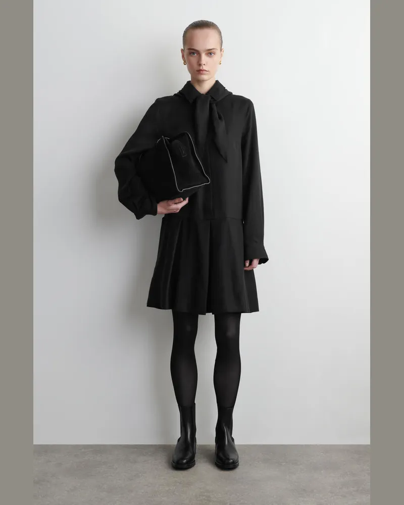 COS Scarf-Detail Dropped-Waist Mini Dress Schwarz