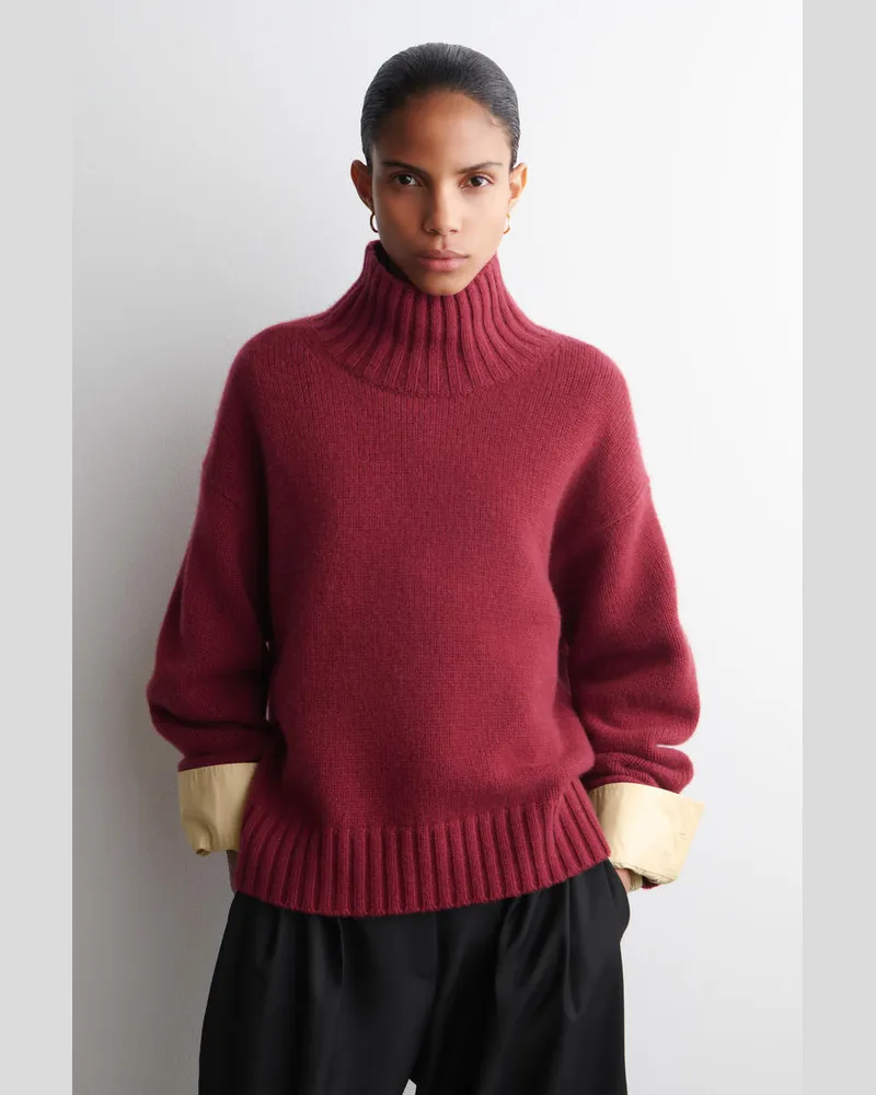 COS Kaschmirpullover Mit Hohem Kragen Rot