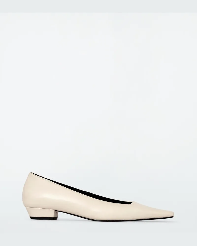 COS Pumps Aus Leder Mit Karreeförmiger Zehenpartie Weiß