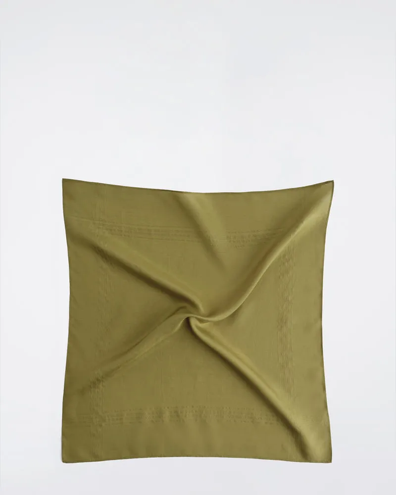 COS Halstuch Aus Seide Gelb