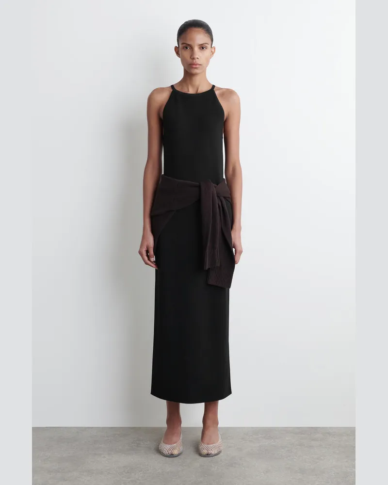 COS Konturiertes Strickkleid In Midilänge Schwarz