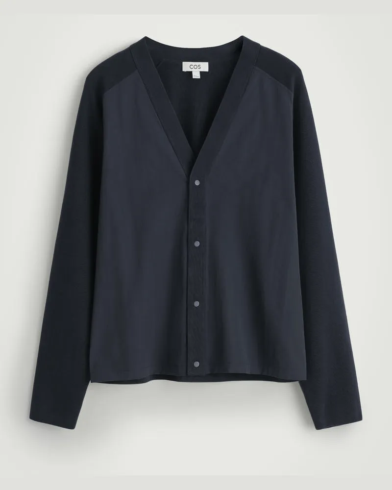 COS Strickjacke Mit Nyloneinsätzen Blau